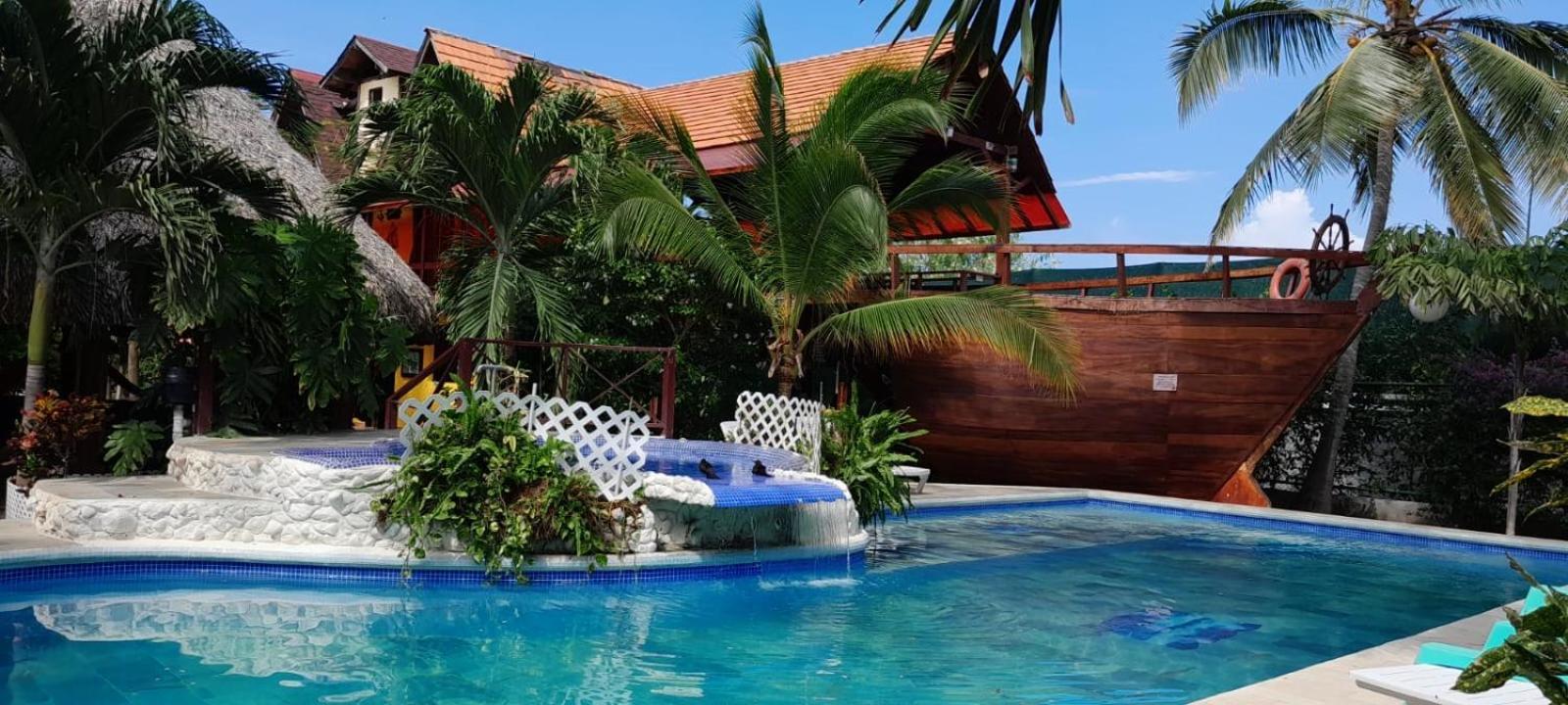 El Arca De Pachue Hostel ปุนตาชาเม ภายนอก รูปภาพ