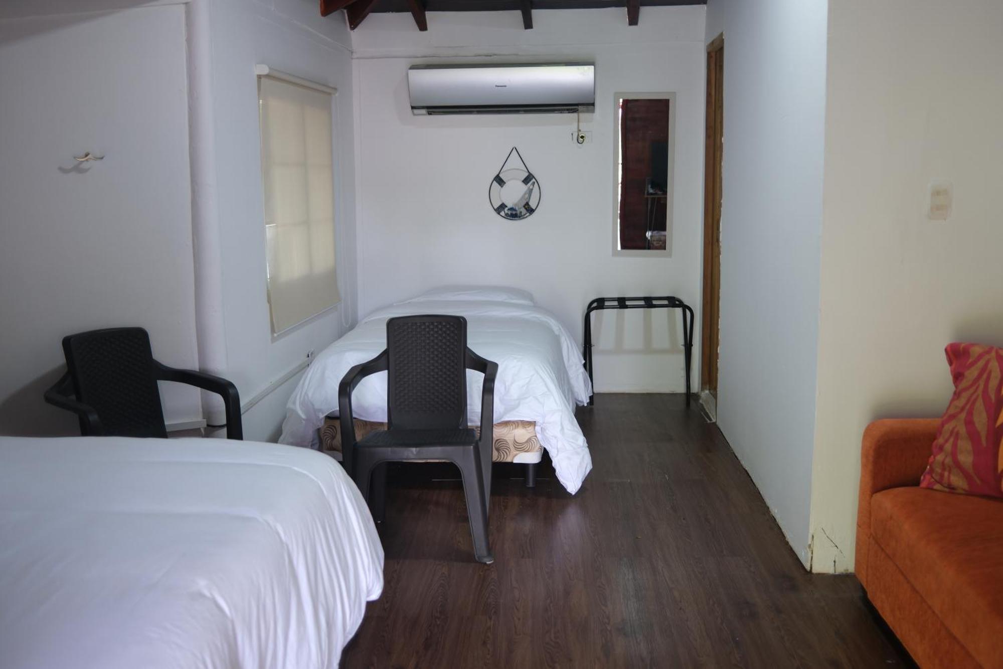 El Arca De Pachue Hostel ปุนตาชาเม ภายนอก รูปภาพ