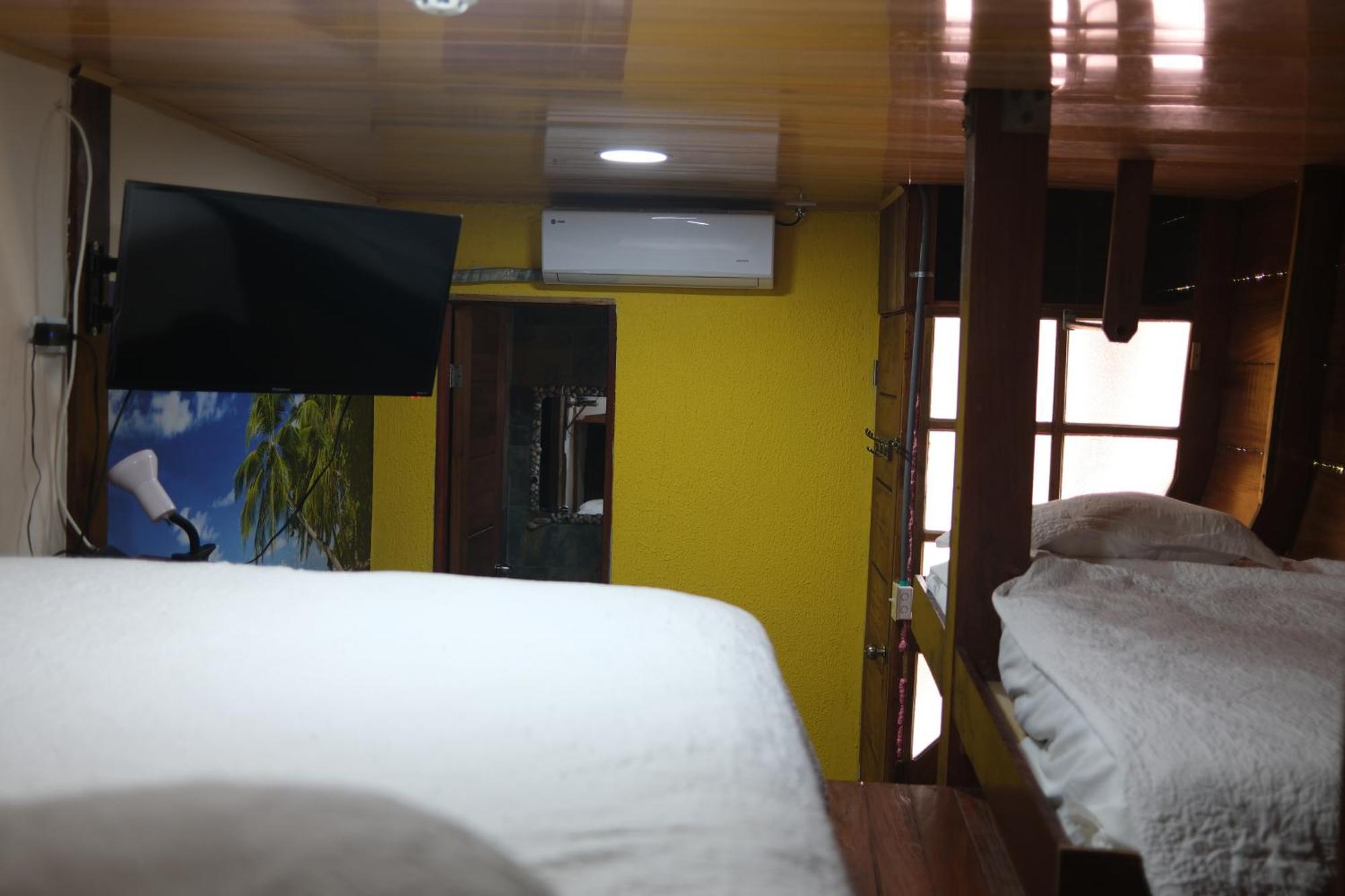 El Arca De Pachue Hostel ปุนตาชาเม ภายนอก รูปภาพ