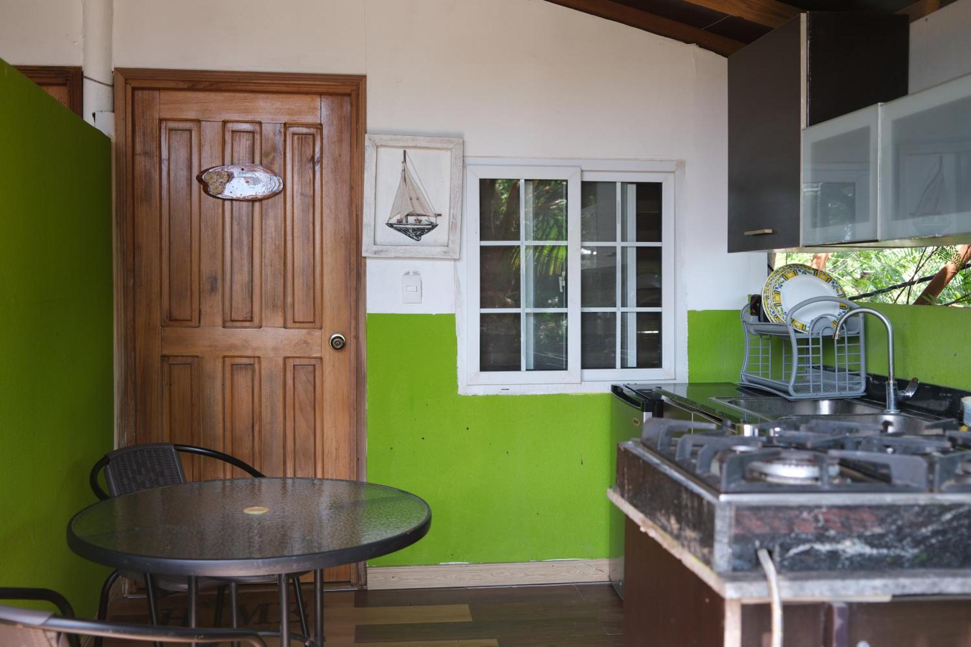 El Arca De Pachue Hostel ปุนตาชาเม ภายนอก รูปภาพ